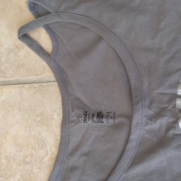 Classic grey & silver Zumba tank - Picture 3 of 4